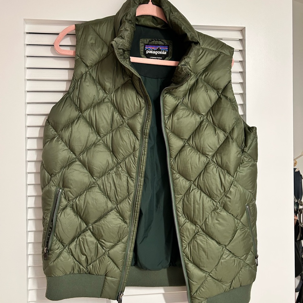 Patagonia Green Quilted Outdoor Vest